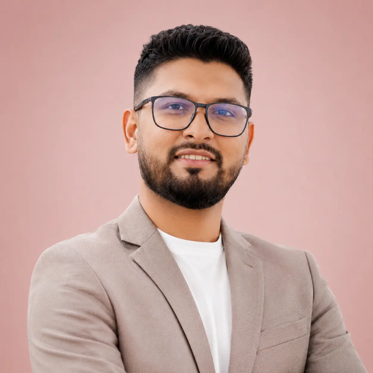 MD Safi Al Akhlakuzzaman, Founder and CEO of Ayoraglow